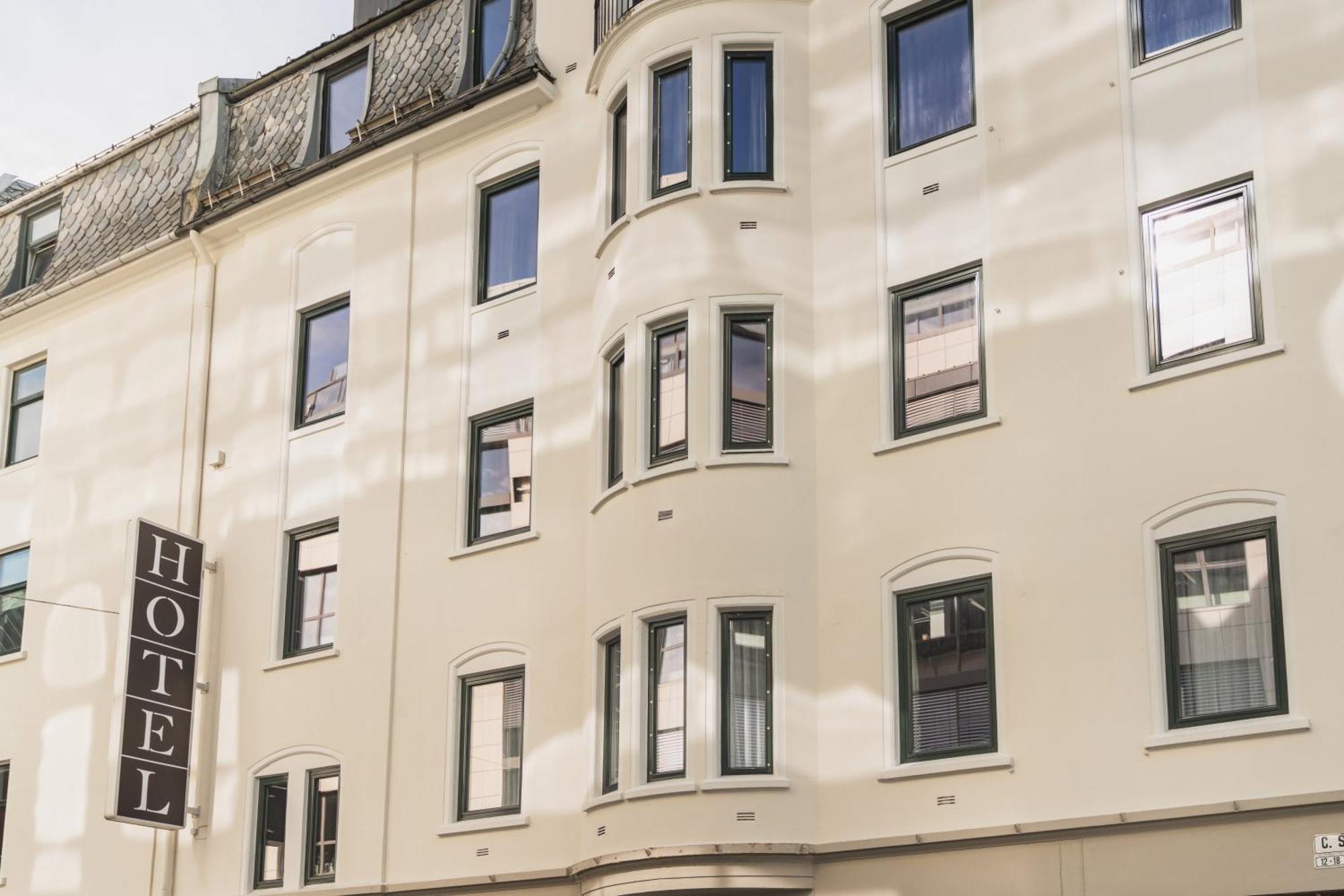 Heimen Hotel Берген Экстерьер фото