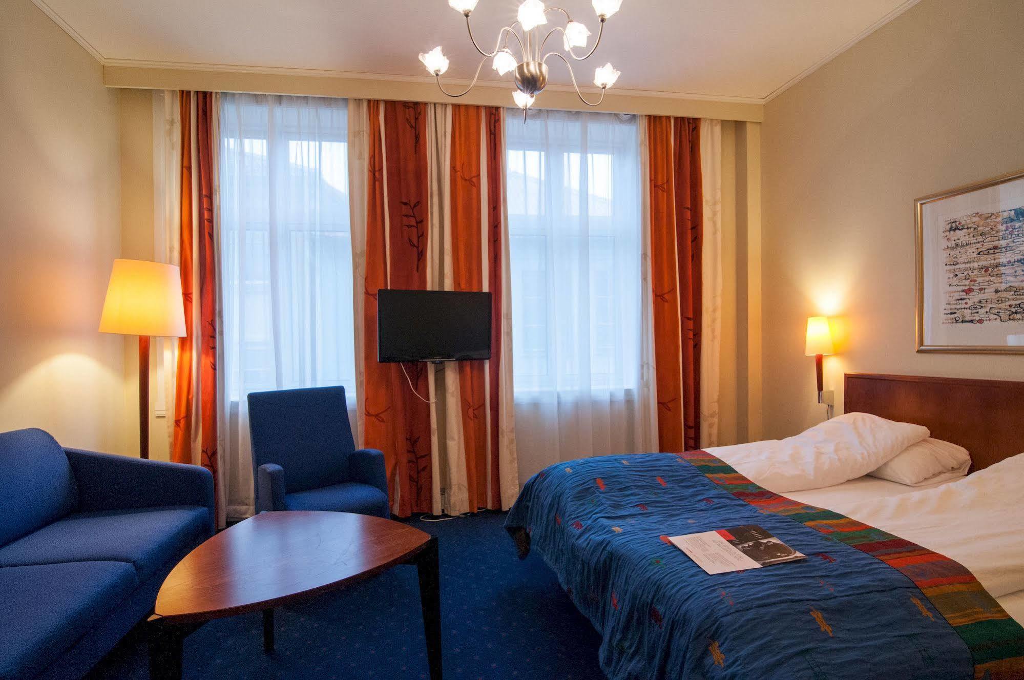 Heimen Hotel Берген Экстерьер фото